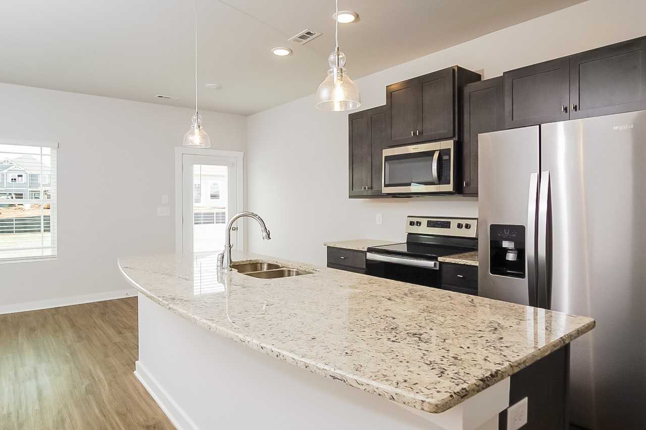 26337 Valley Ridge Rd - Photo 3 of 27