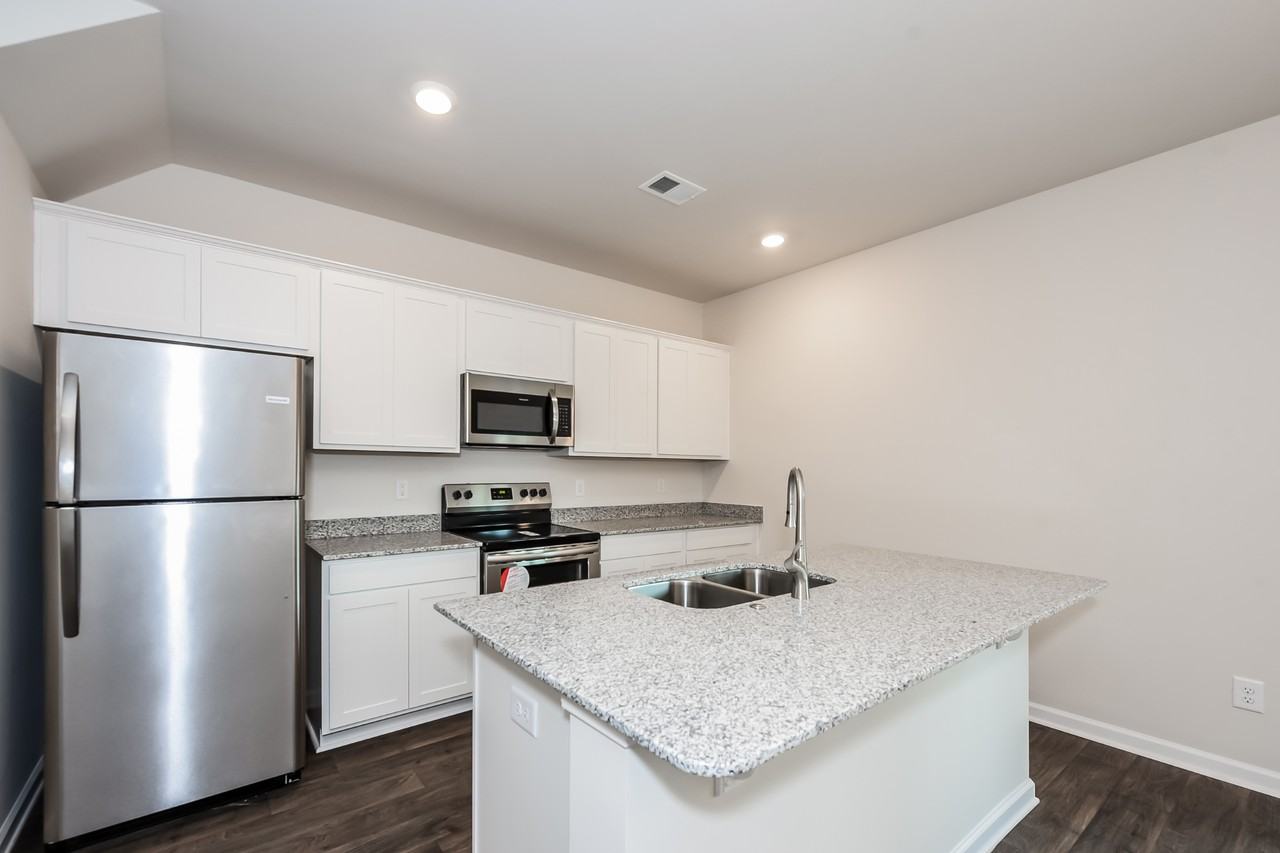 239 Duck Grove Way - Photo 5 of 25