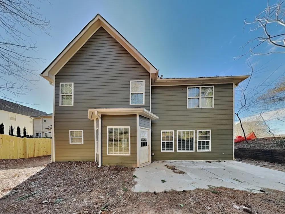 2069 Somerset Place Southeast - Photo 6 of 20