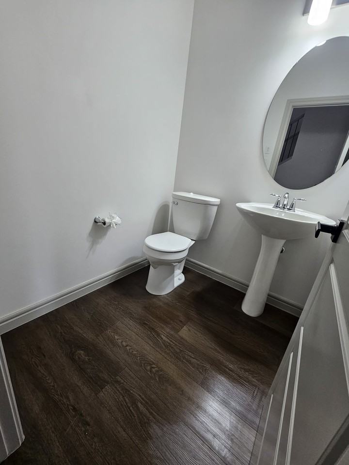 22079 80 Avenue Northwest - Photo 7 of 19