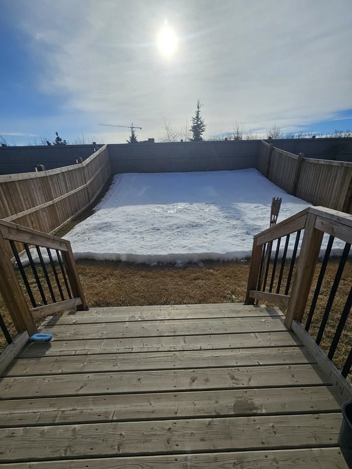 22079 80 Avenue Northwest - Photo 4 of 19