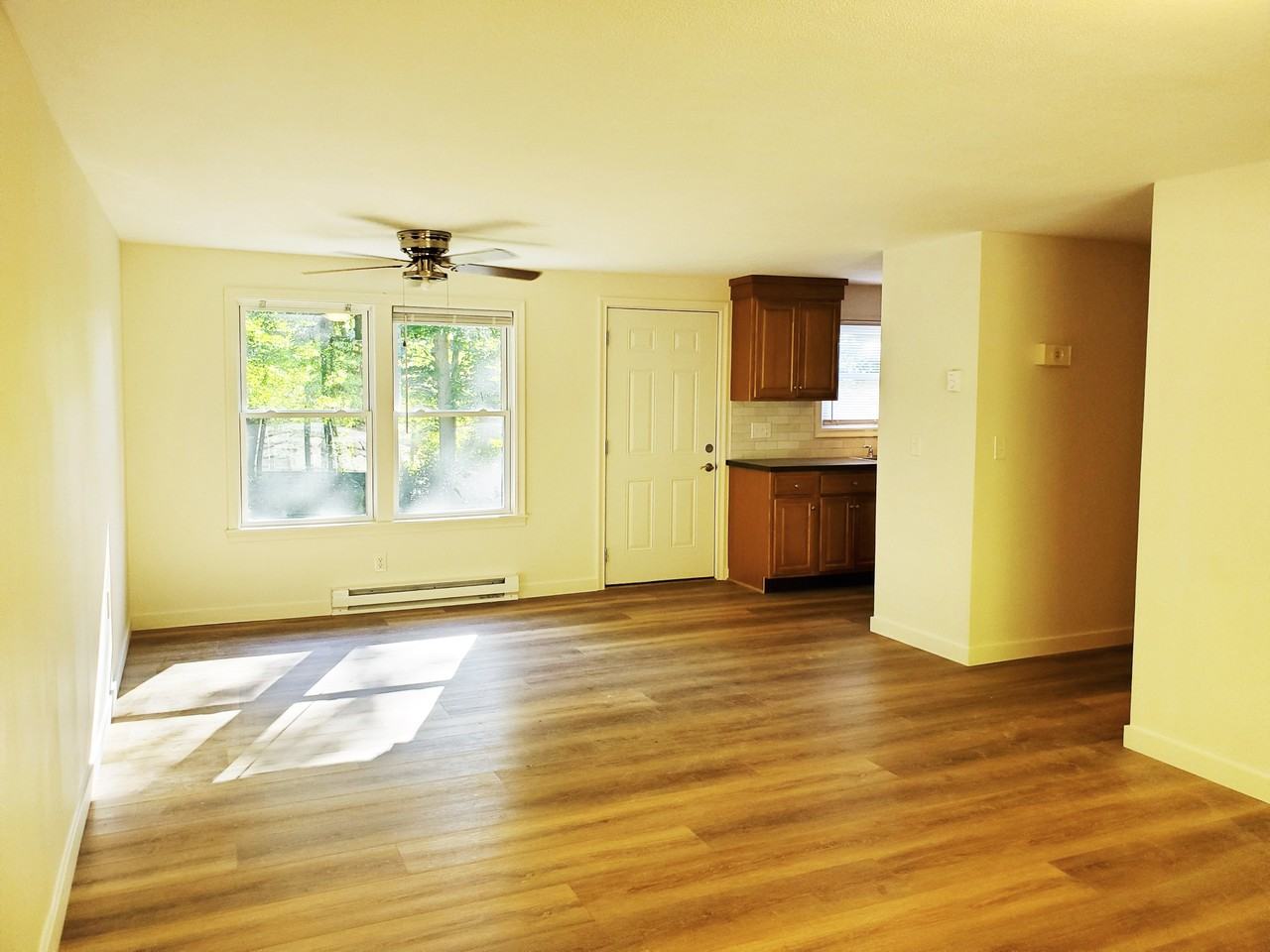 92 Oakdale Ave #3 - Photo 3 of 9