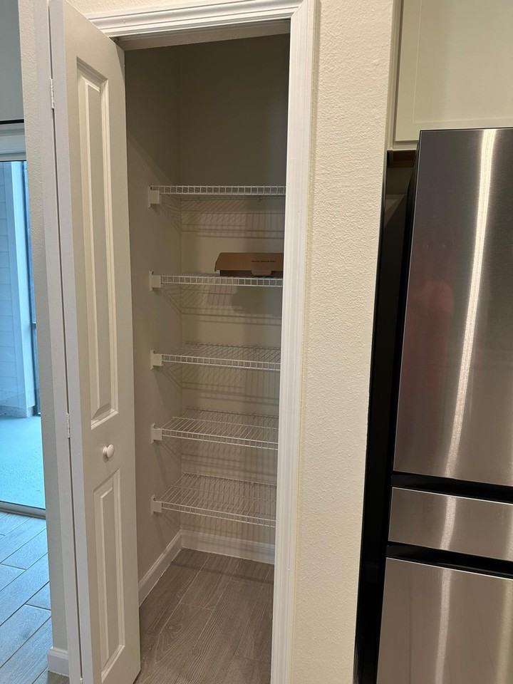 6813 Gable Grv Ave #6813 - Photo 7 of 24