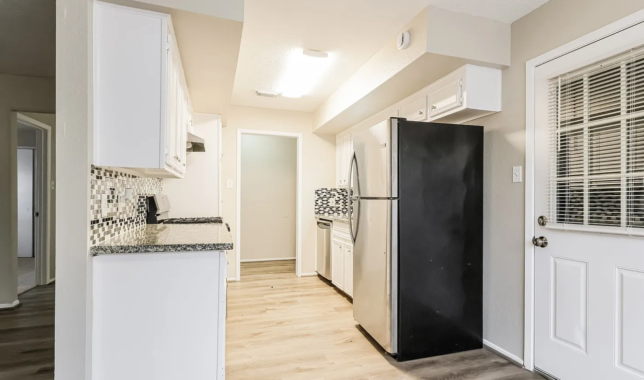 500 Allison St #NA - Photo 4 of 14