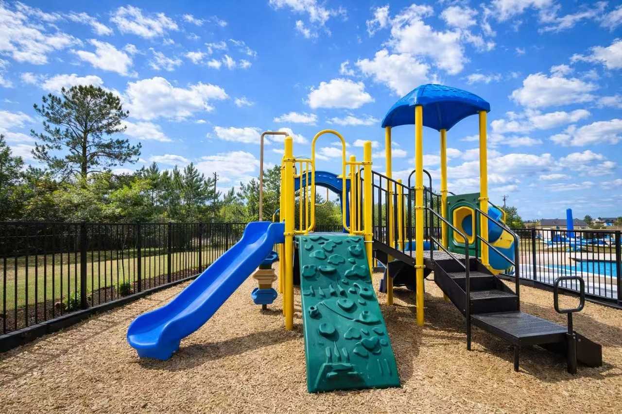 2112 Victory Way #2112 - Photo 6 of 9