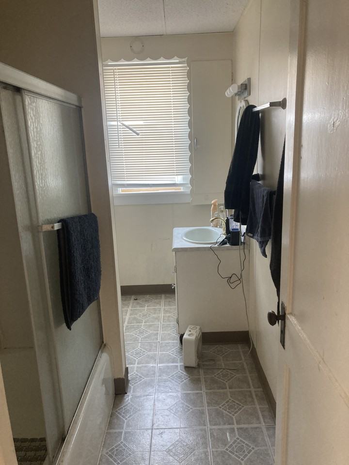 80 Lake St, Apt #2 - Photo 4 of 10