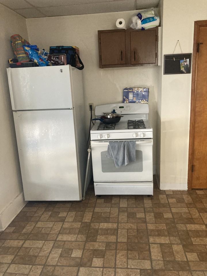 80 Lake St, Apt #2 - Photo 2 of 10