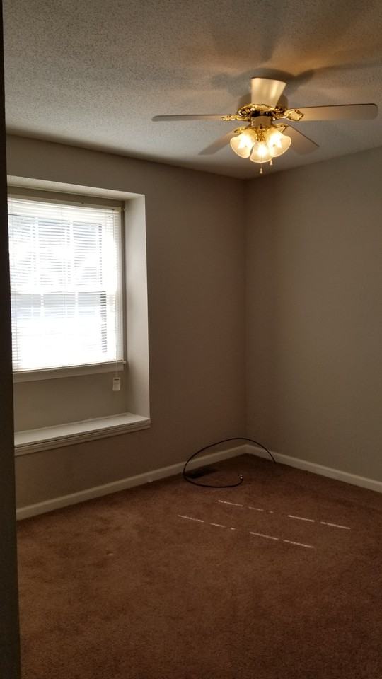 213 S Brittany St #NA - Photo 7 of 14