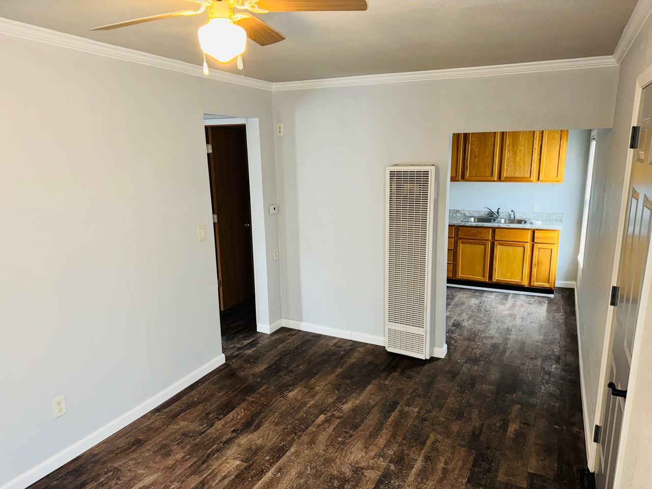 1145 S. Cedar - 4 #4 - Photo 3 of 8