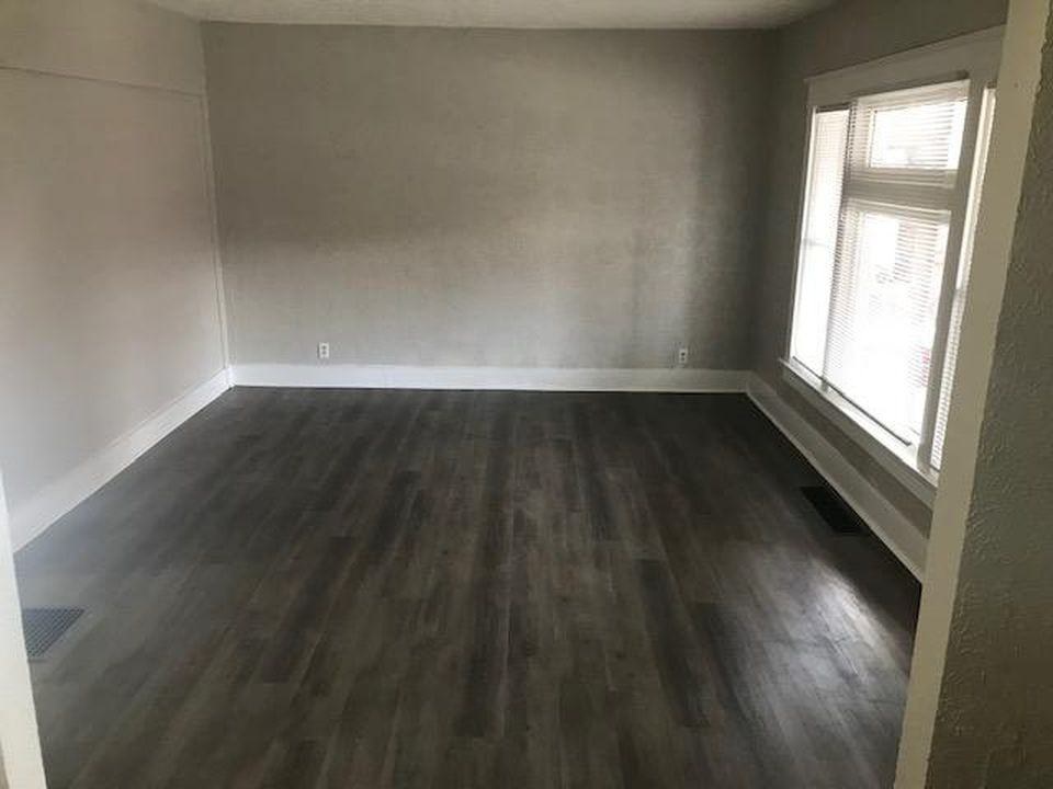 815 Dawson St #1 - Photo 3 of 11