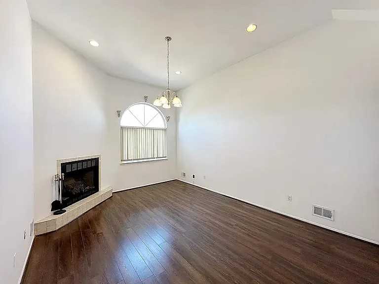 480 Gower Street #2 - Photo 2 of 10