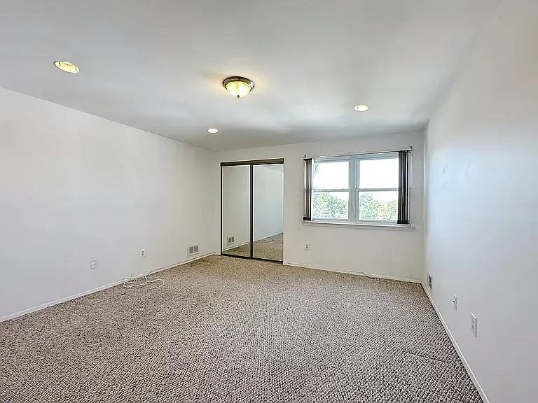 480 Gower Street #2 - Photo 3 of 10