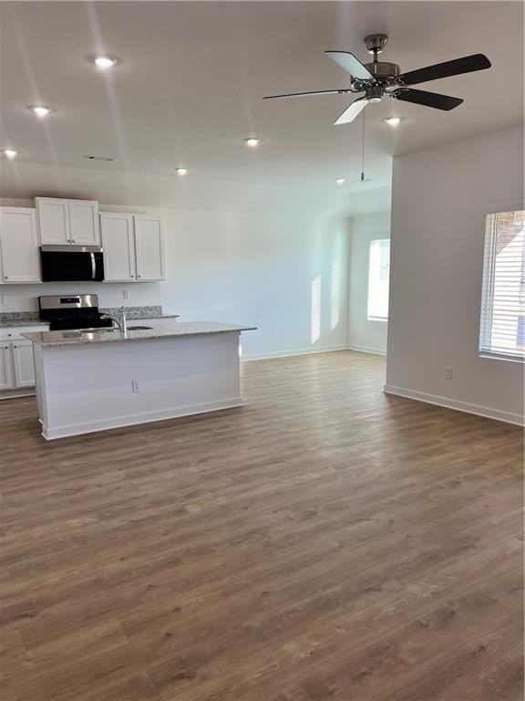 3031 Amarillo Way - Photo 3 of 16