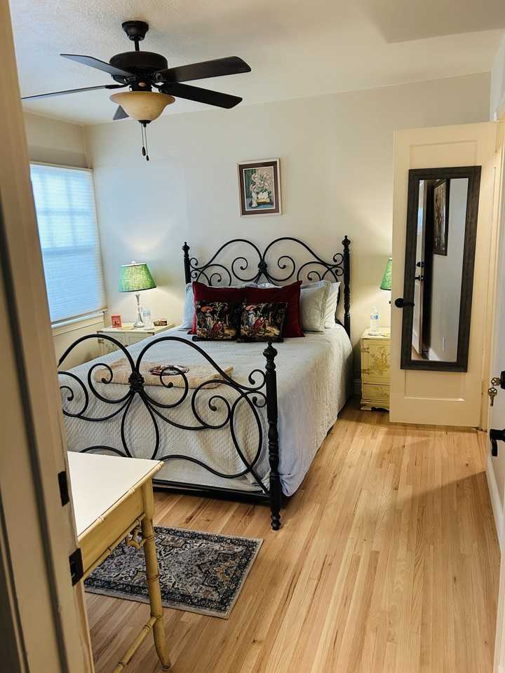 118 Miner Street - Photo 4 of 53