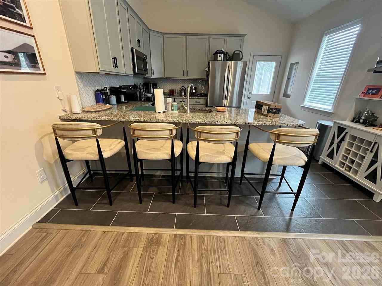 3840 Sofley Rd - Photo 5 of 19