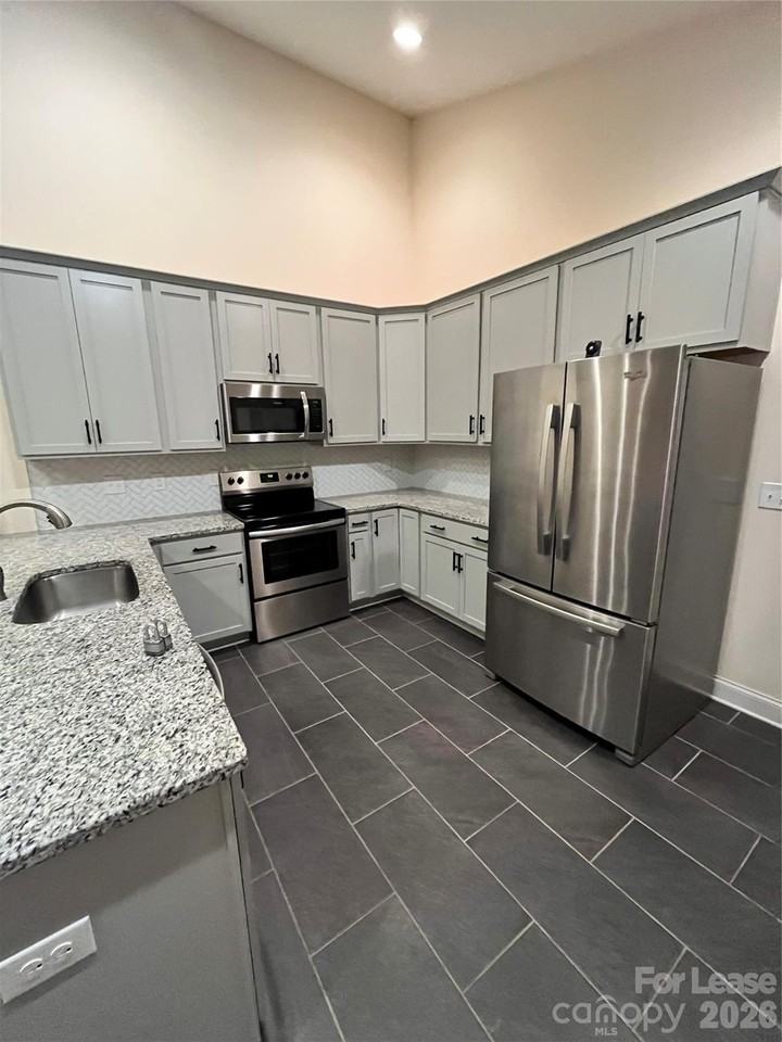 3840 Sofley Rd - Photo 7 of 19