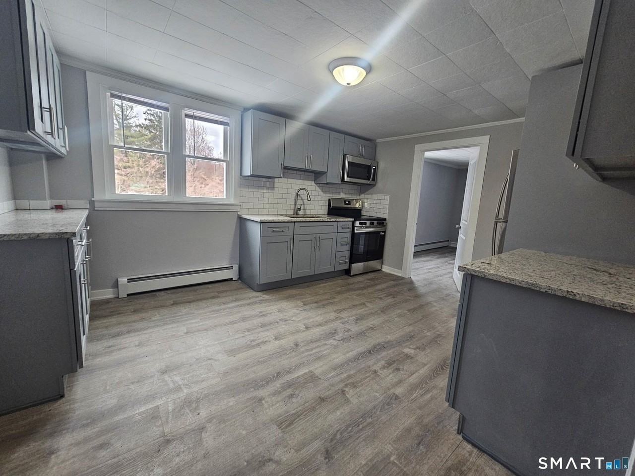 35 Morris Rd - Photo 3 of 18