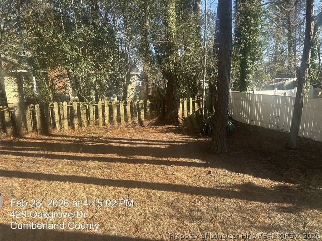429 Oakgrove Dr - Photo 5 of 24