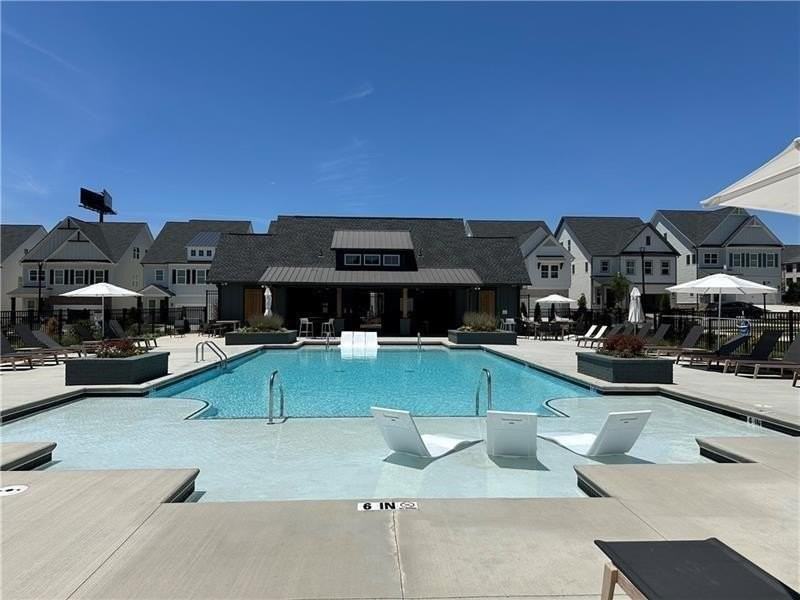 1220 Waterfall Ct - Photo 5 of 29