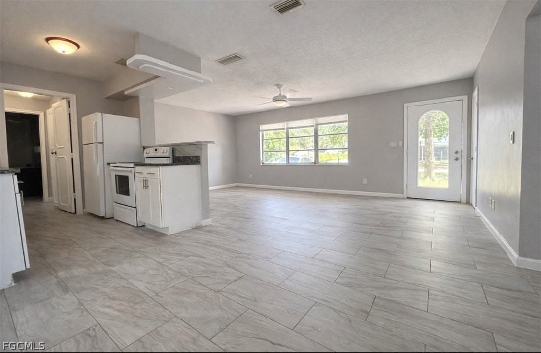 424 Cactus Cir - Photo 6 of 18