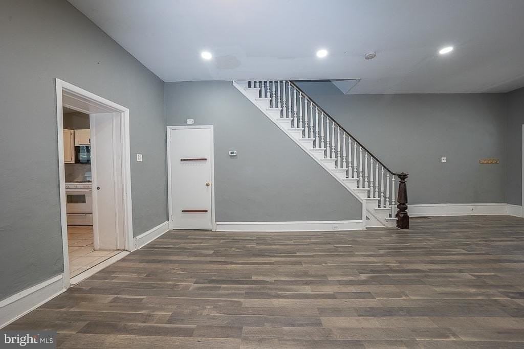 4517 Ritchie St - Photo 4 of 44