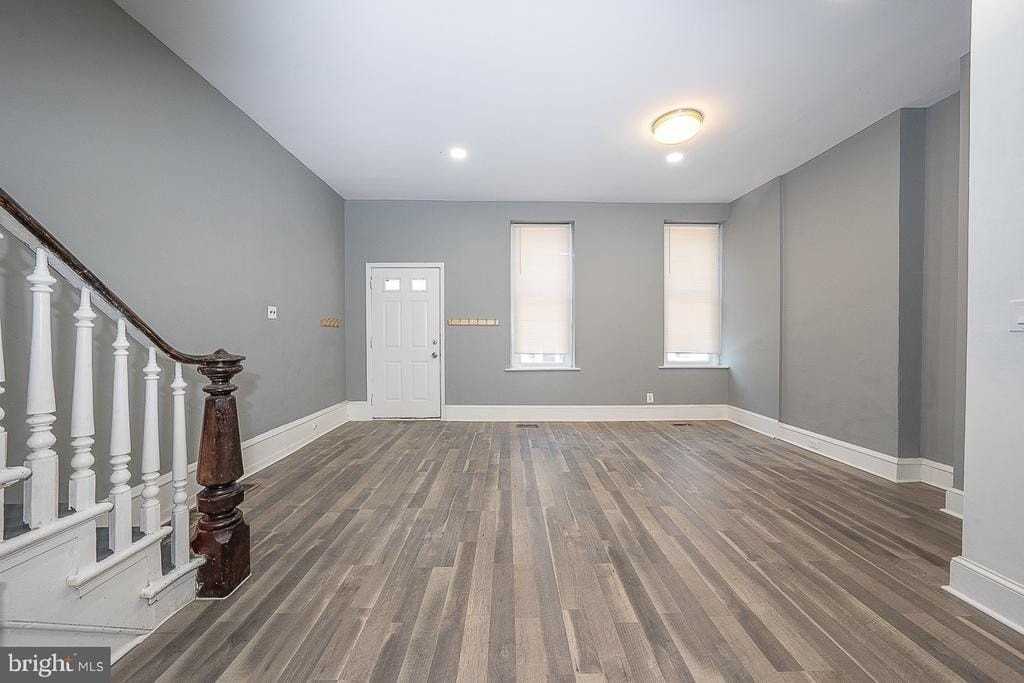 4517 Ritchie St - Photo 5 of 44