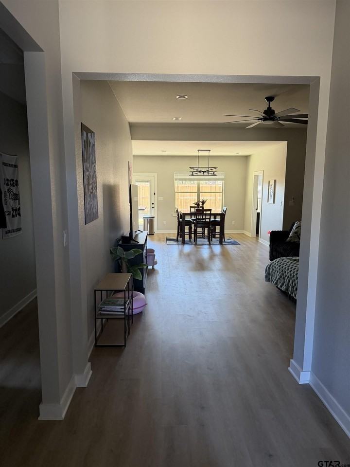 11201 County Road 166 - Photo 6 of 19