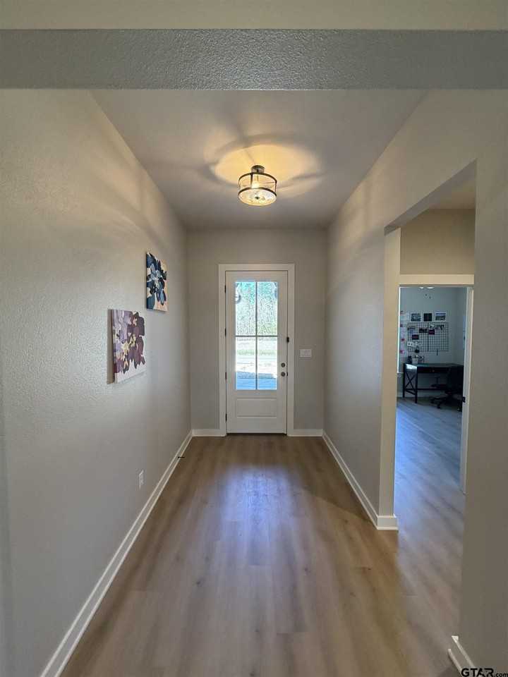 11201 County Road 166 - Photo 7 of 19