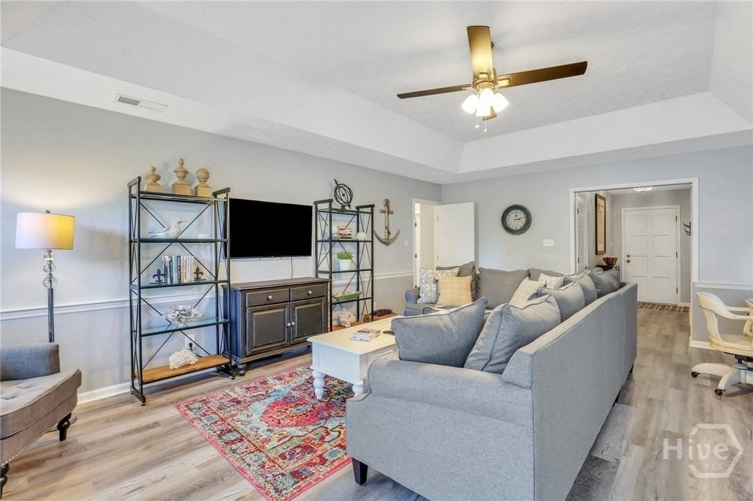 10 Wyckfield Ct - Photo 4 of 27