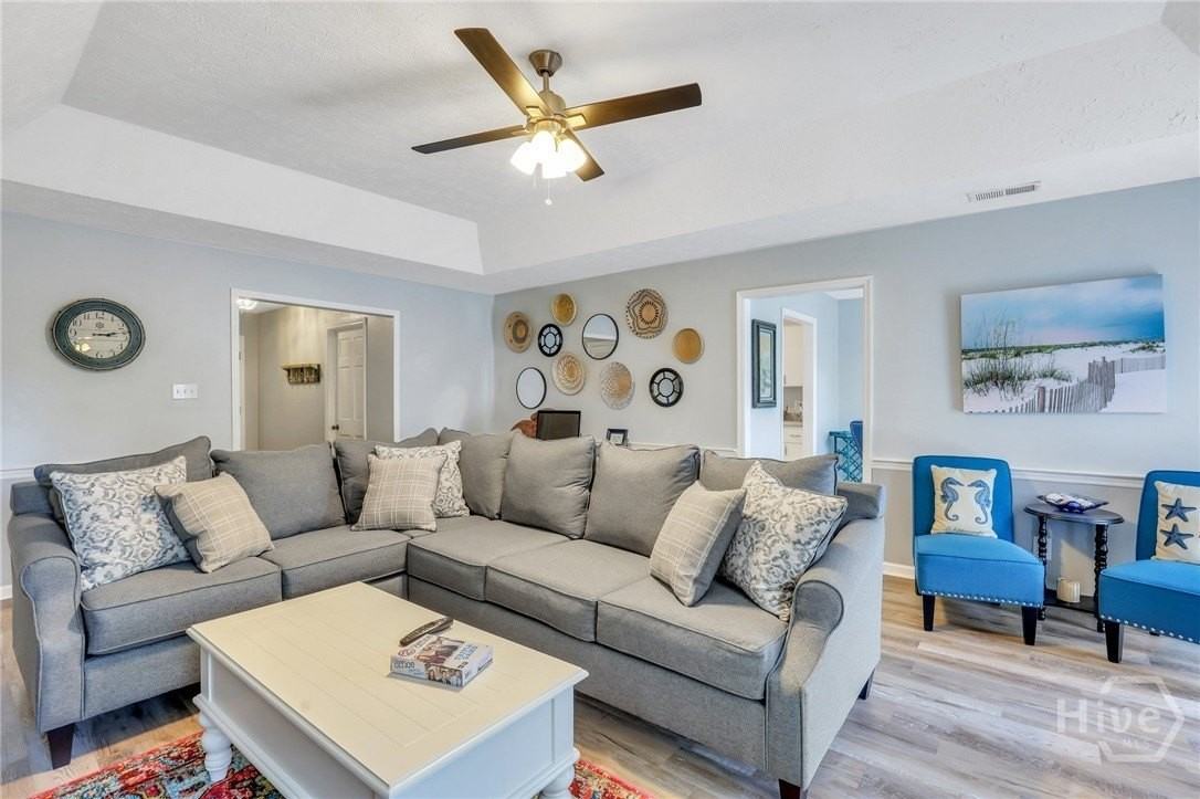 10 Wyckfield Ct - Photo 5 of 27