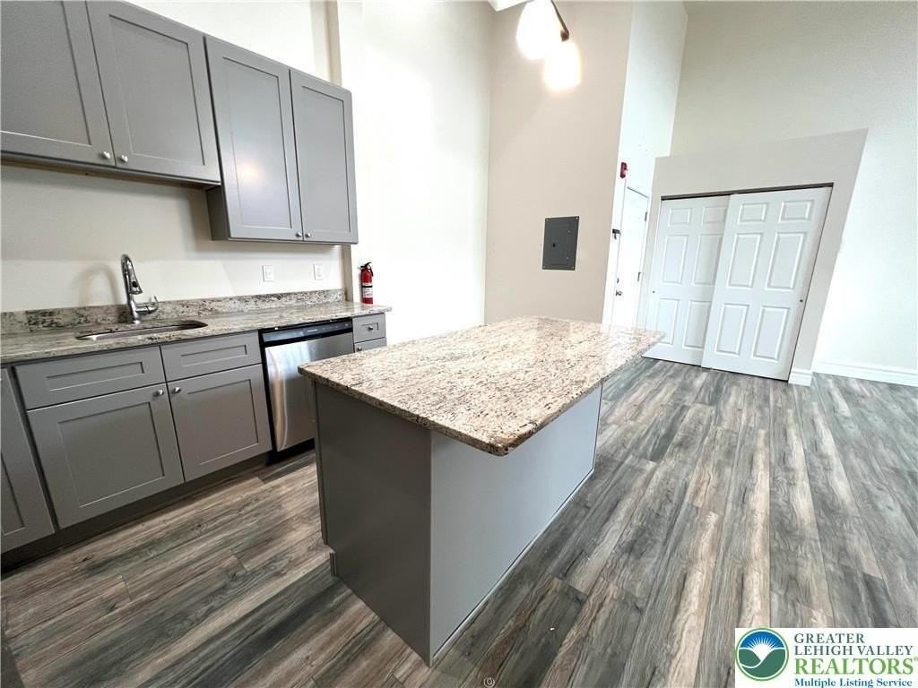 374 W Main St Apt 203 - Photo 4 of 30