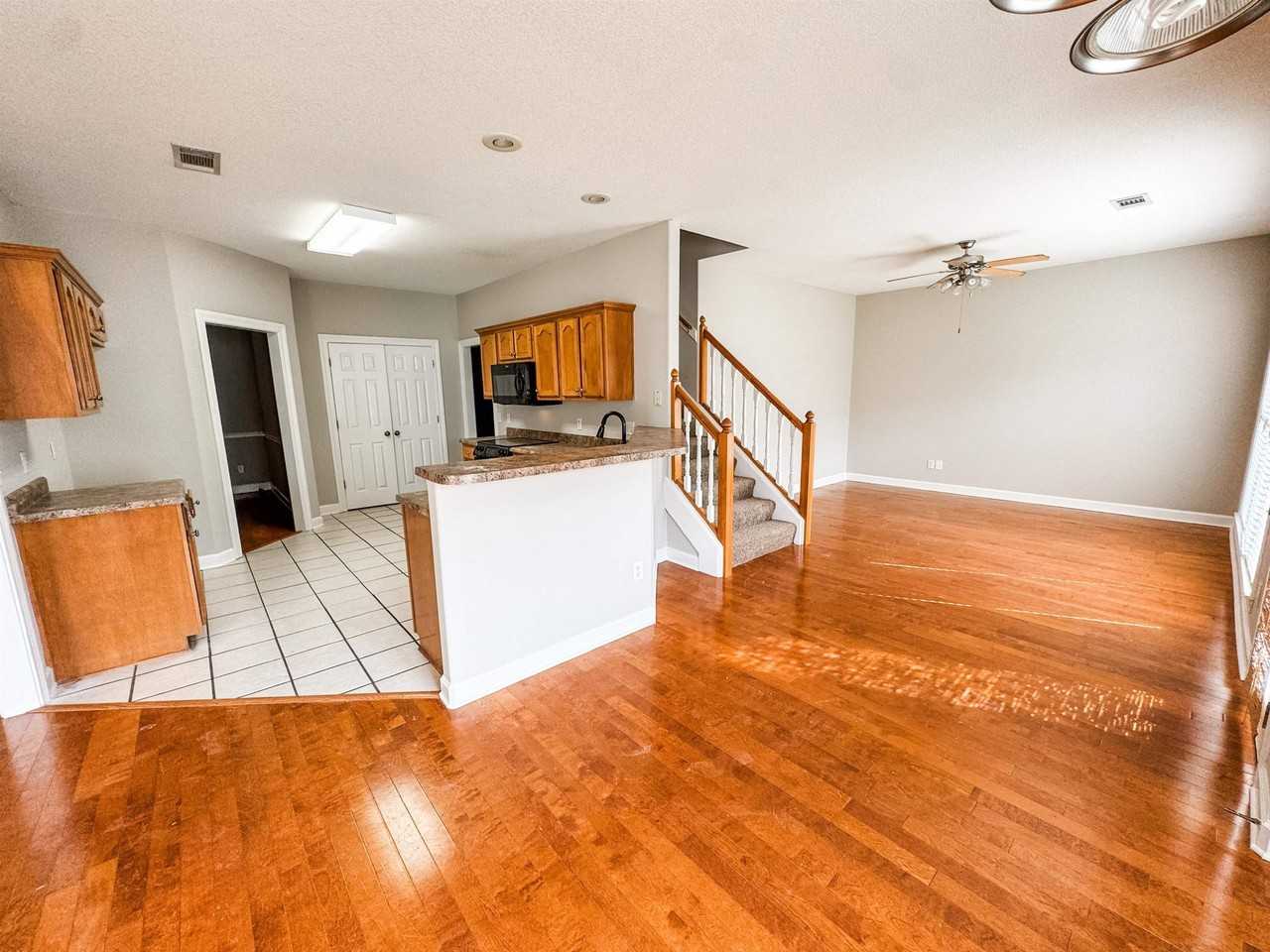 9847 Winsford Ln - Photo 2 of 13