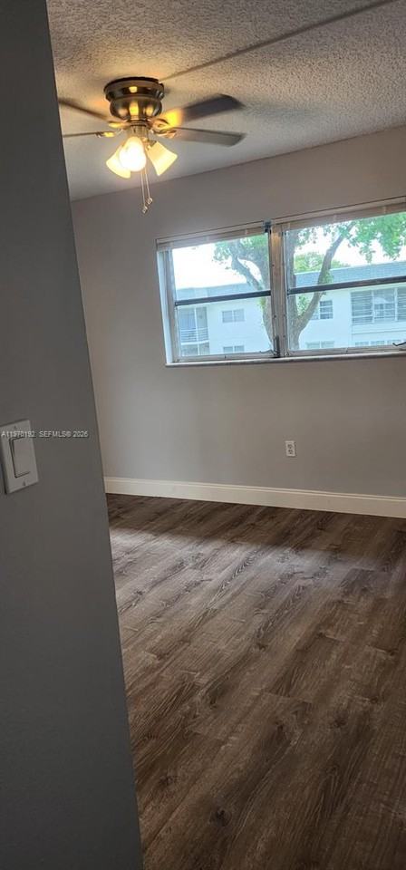 6503 Winfield Blvd #221D - Photo 3 of 8