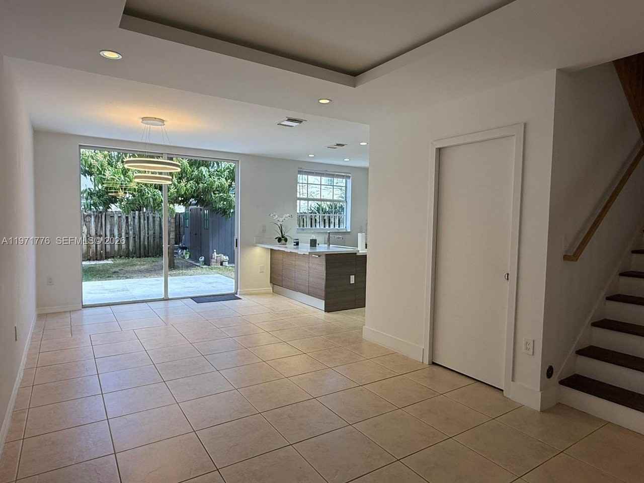 20711 Sw 80th Ct - Photo 3 of 24