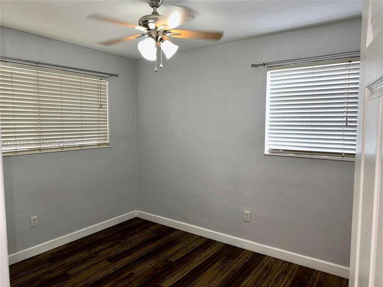 8811 Nw 16th St - Photo 5 of 17