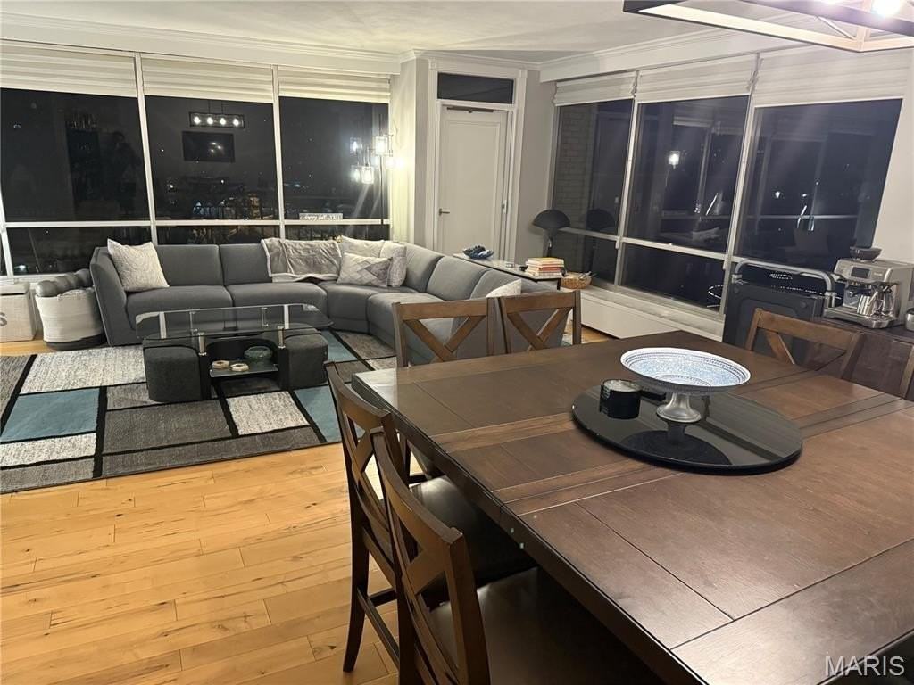 4501 Lindell Blvd #4B - Photo 5 of 13