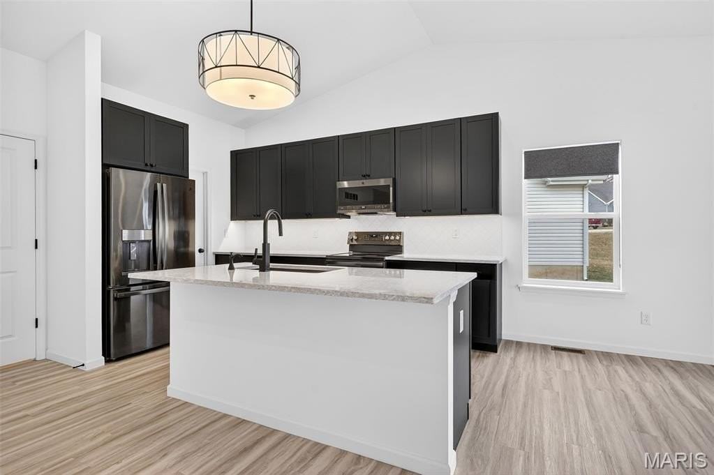 203 Homestretch Ln - Photo 6 of 28