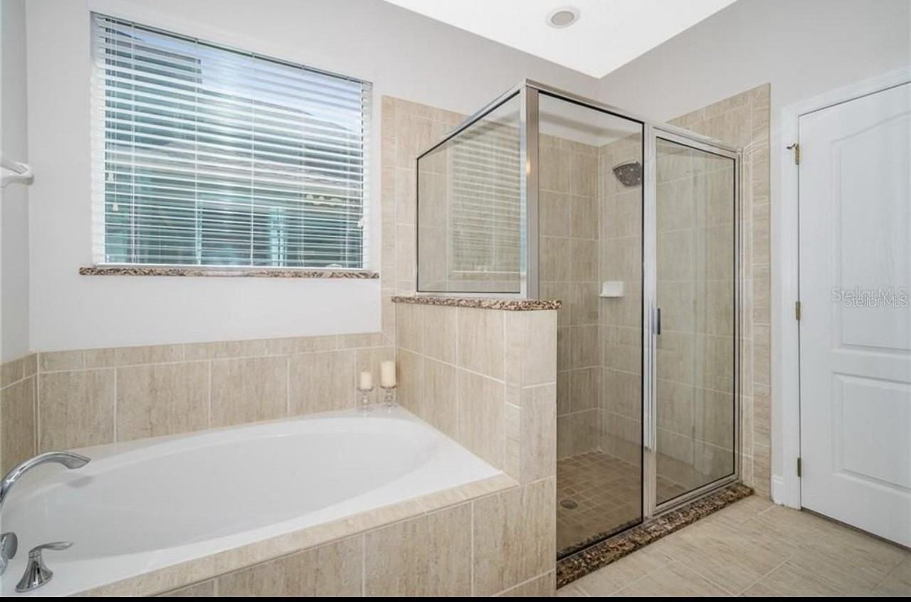 8754 Ribault Ave - Photo 6 of 15