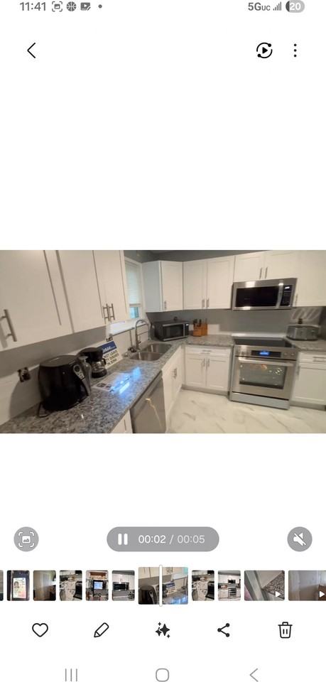 Hania Dr - Photo 2 of 11