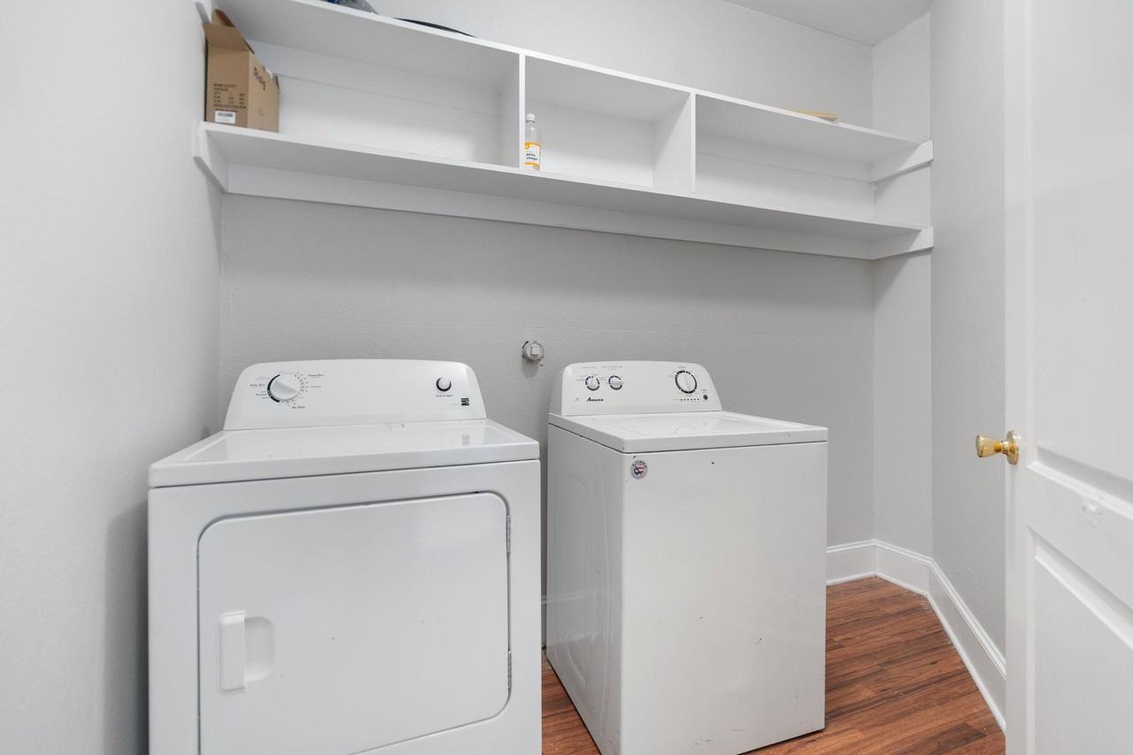 Fletcher St - Photo 5 of 10