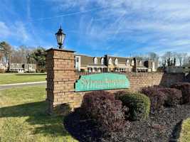 featured image of 101 Sylvan Ave Apt 65