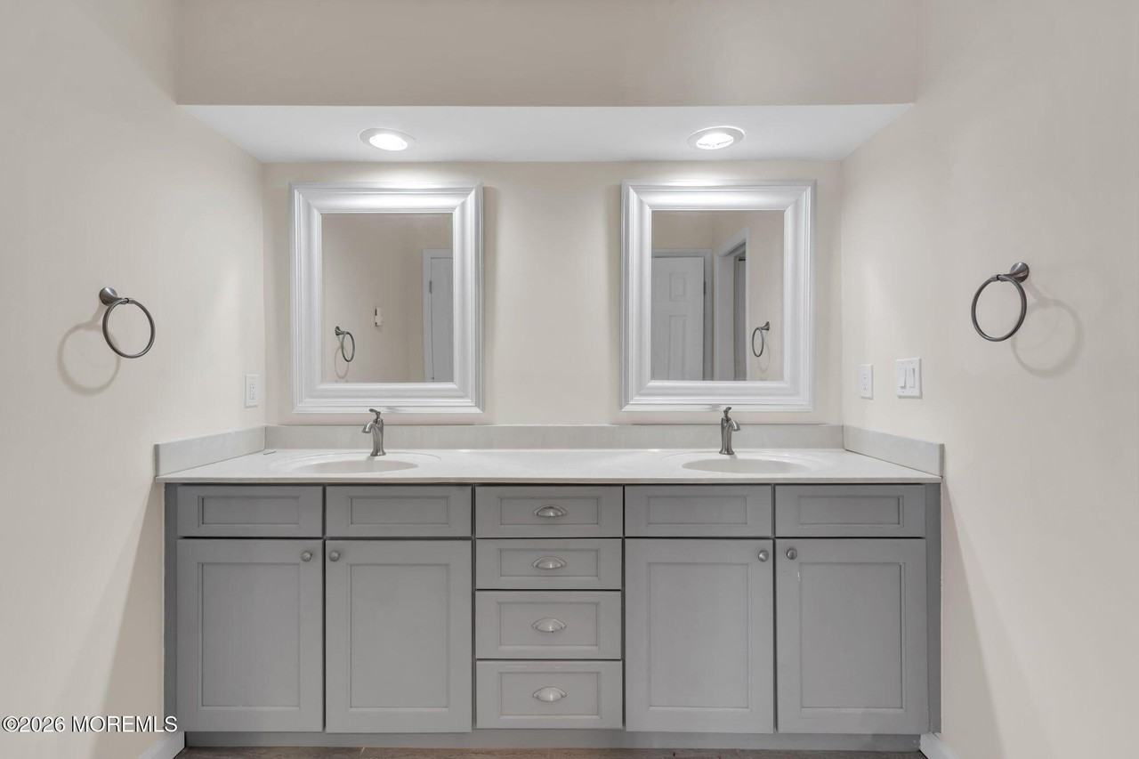 129 Amberly Dr Unit G - Photo 6 of 13