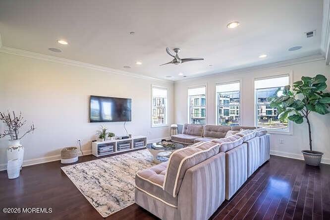 50 Seaview Ave - Photo 4 of 34