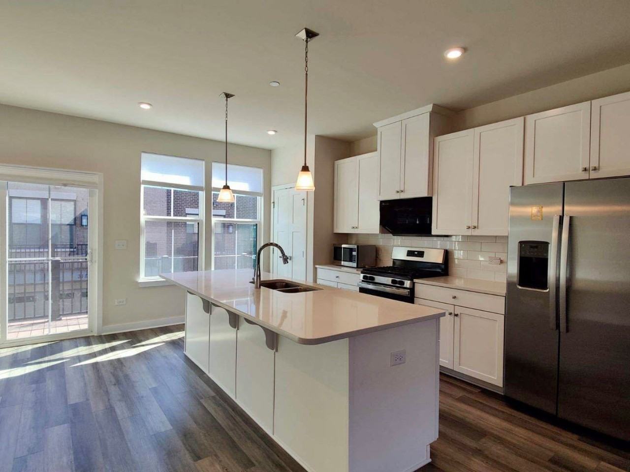 319 Elm Ct Unit 319 - Photo 7 of 28