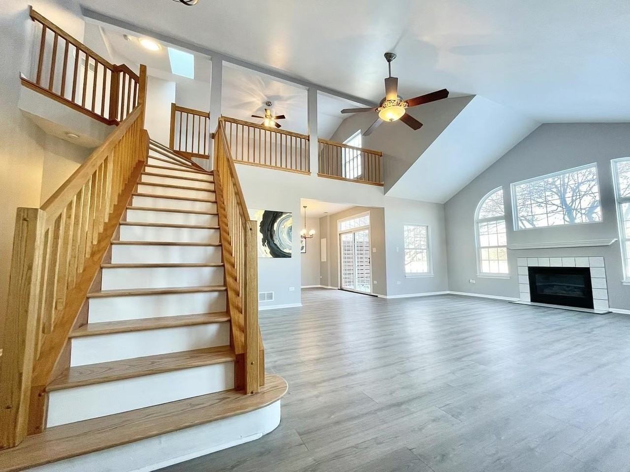 13841 S Cambridge Cir - Photo 2 of 20