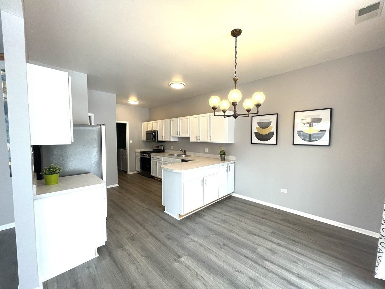 13841 S Cambridge Cir - Photo 5 of 20