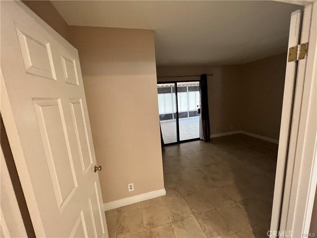 21498 Cold Spring Ln - Photo 7 of 21