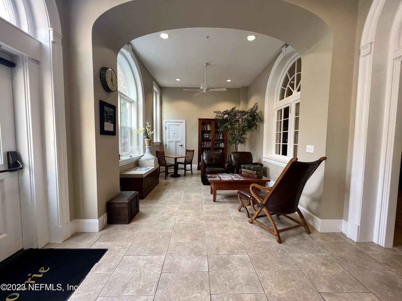 2525 College St #1203 - Photo 5 of 34