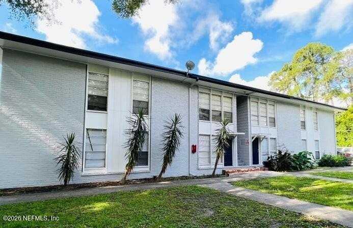 1124 Woodruff Ave Apt 8 - Photo 2 of 13