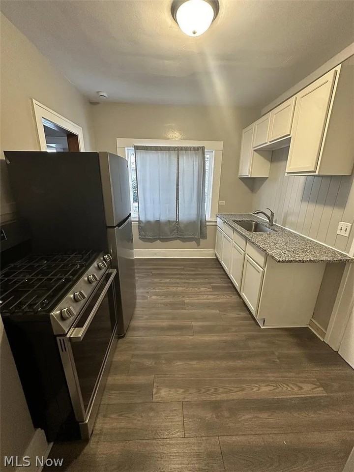 414 E 146th St Unit 1 - Photo 7 of 16